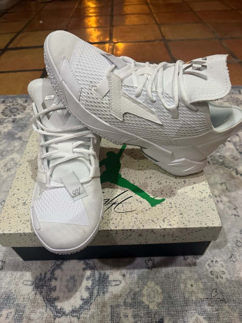Jordan Why Not Zer0.4 White Metallic Silver Metallic